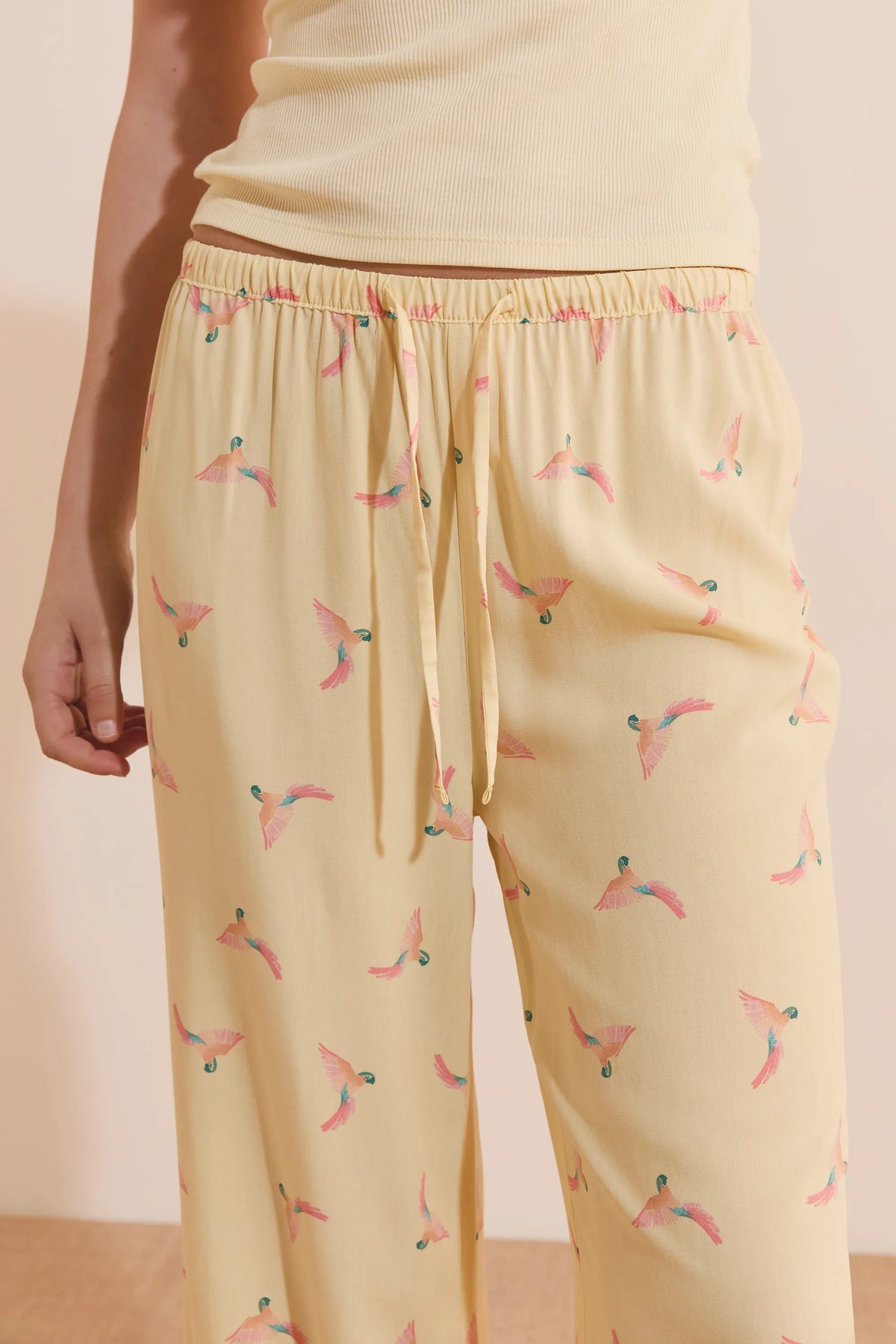 PALE YELLOW