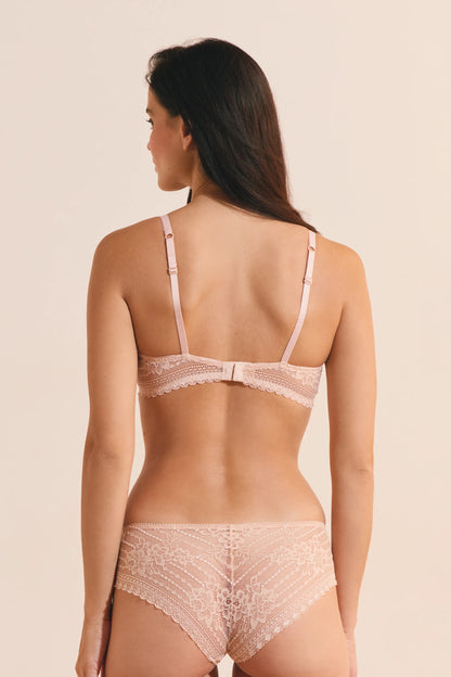 BLUSH