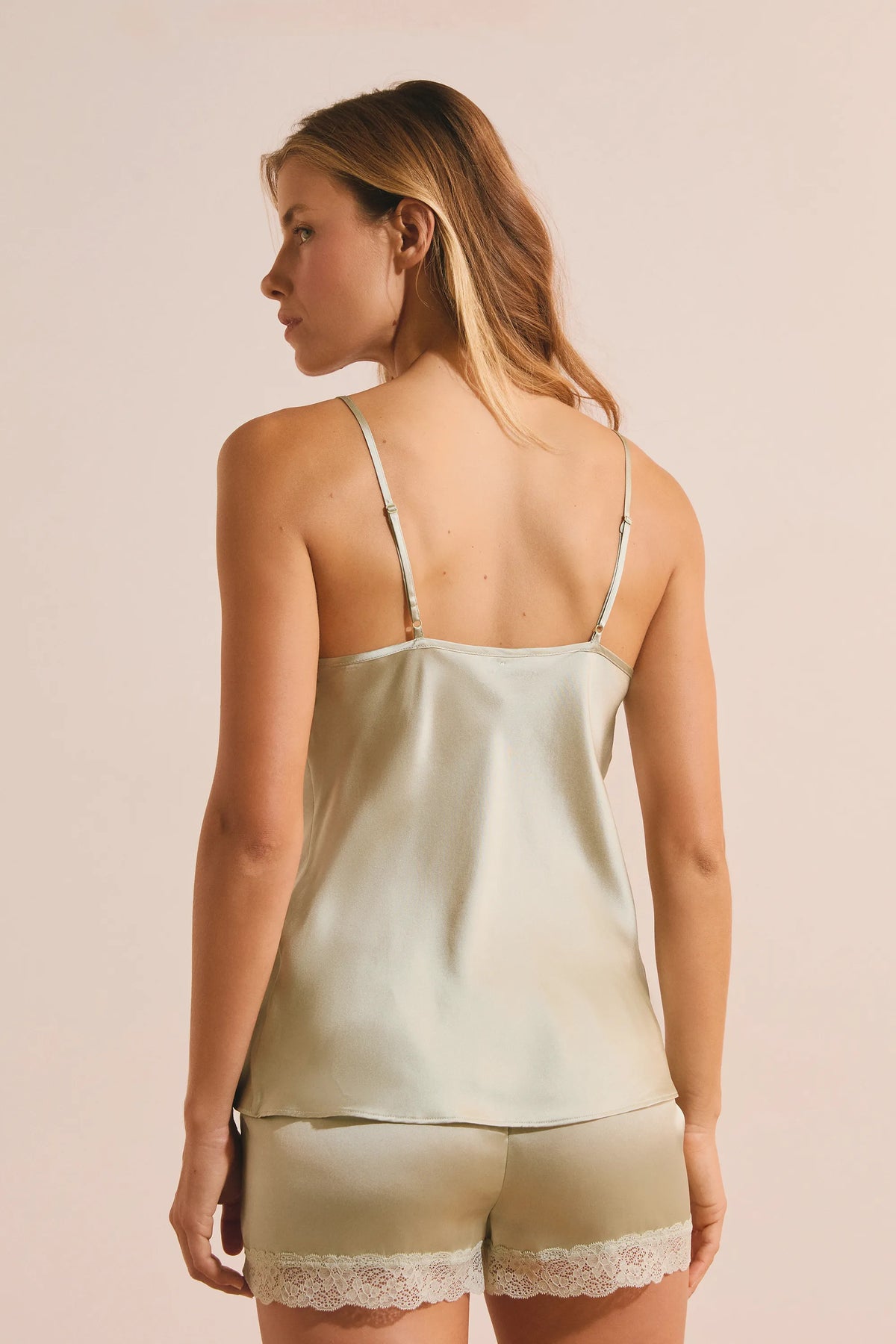 UNDYED
