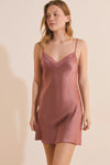 PRINT. PINK BACKGR