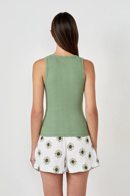 LIGHT GREEN