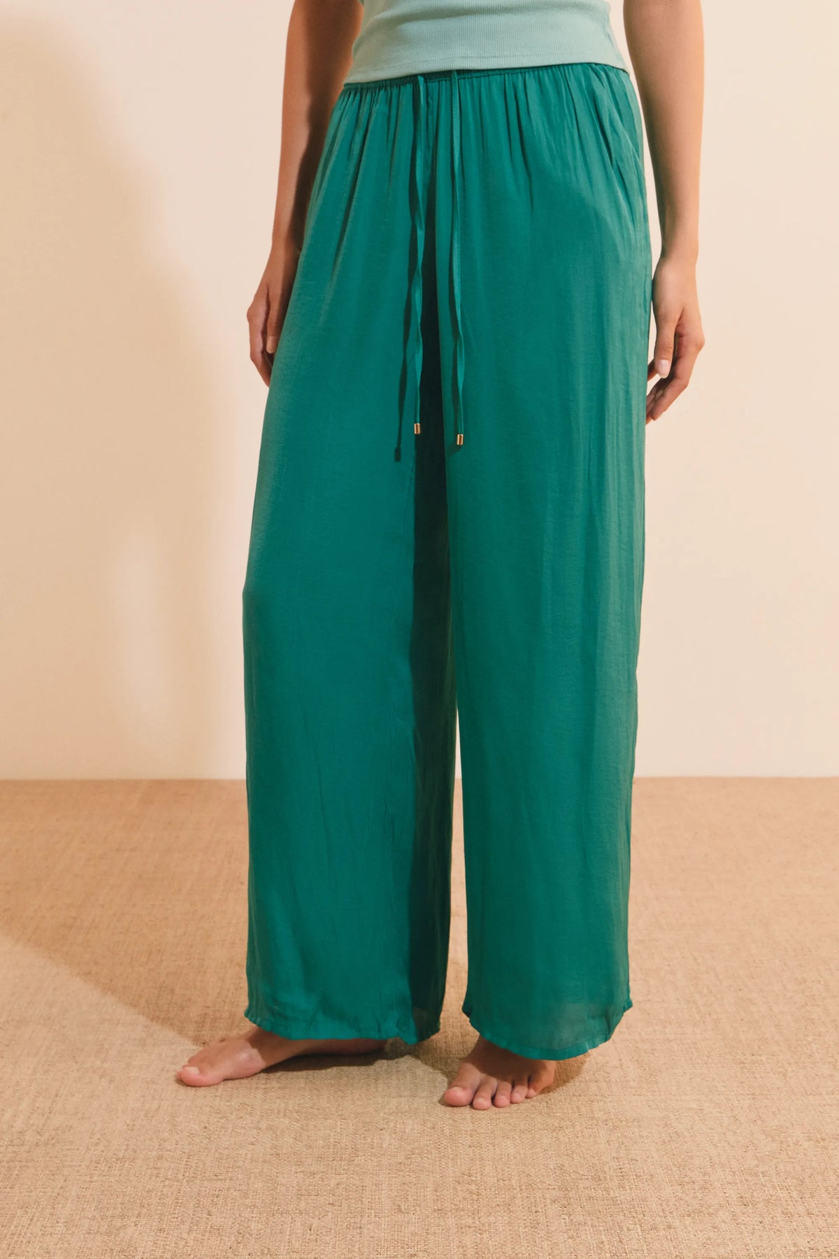 TURQUOISE