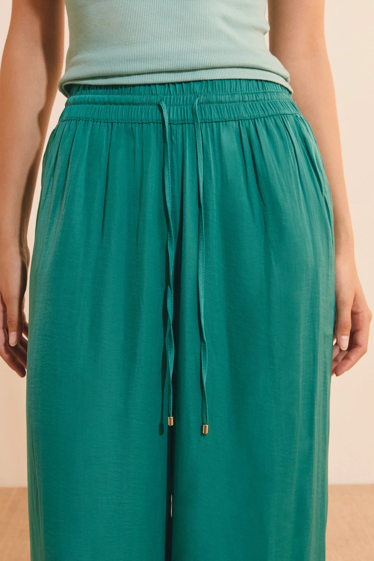 TURQUOISE