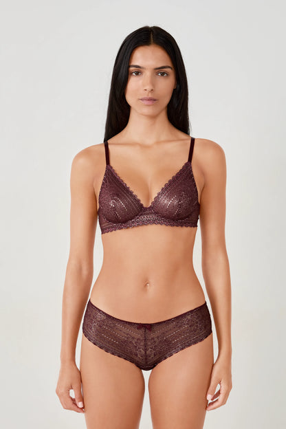 BURGUNDY GARNET