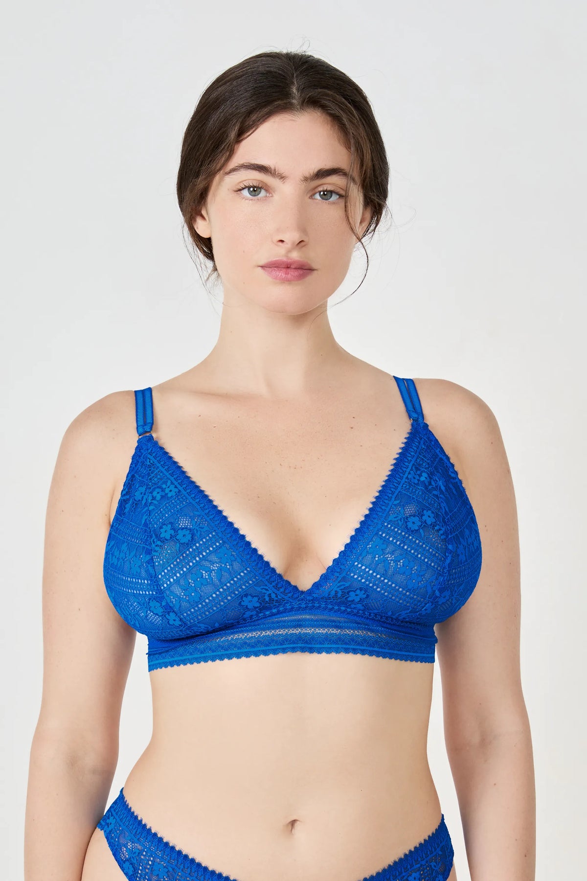 BRIGHT BLUE