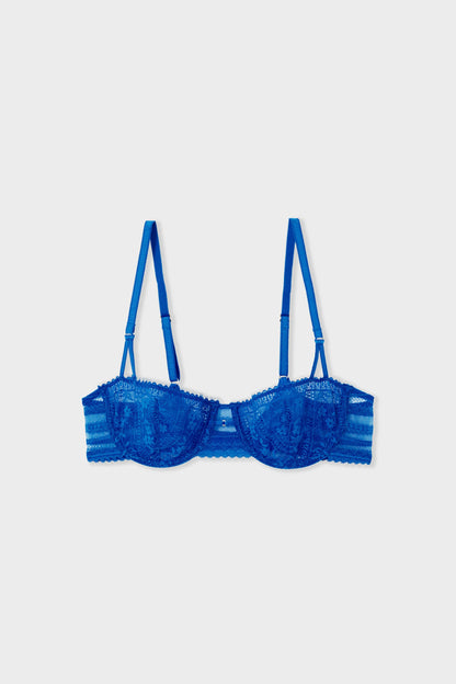 BRIGHT BLUE