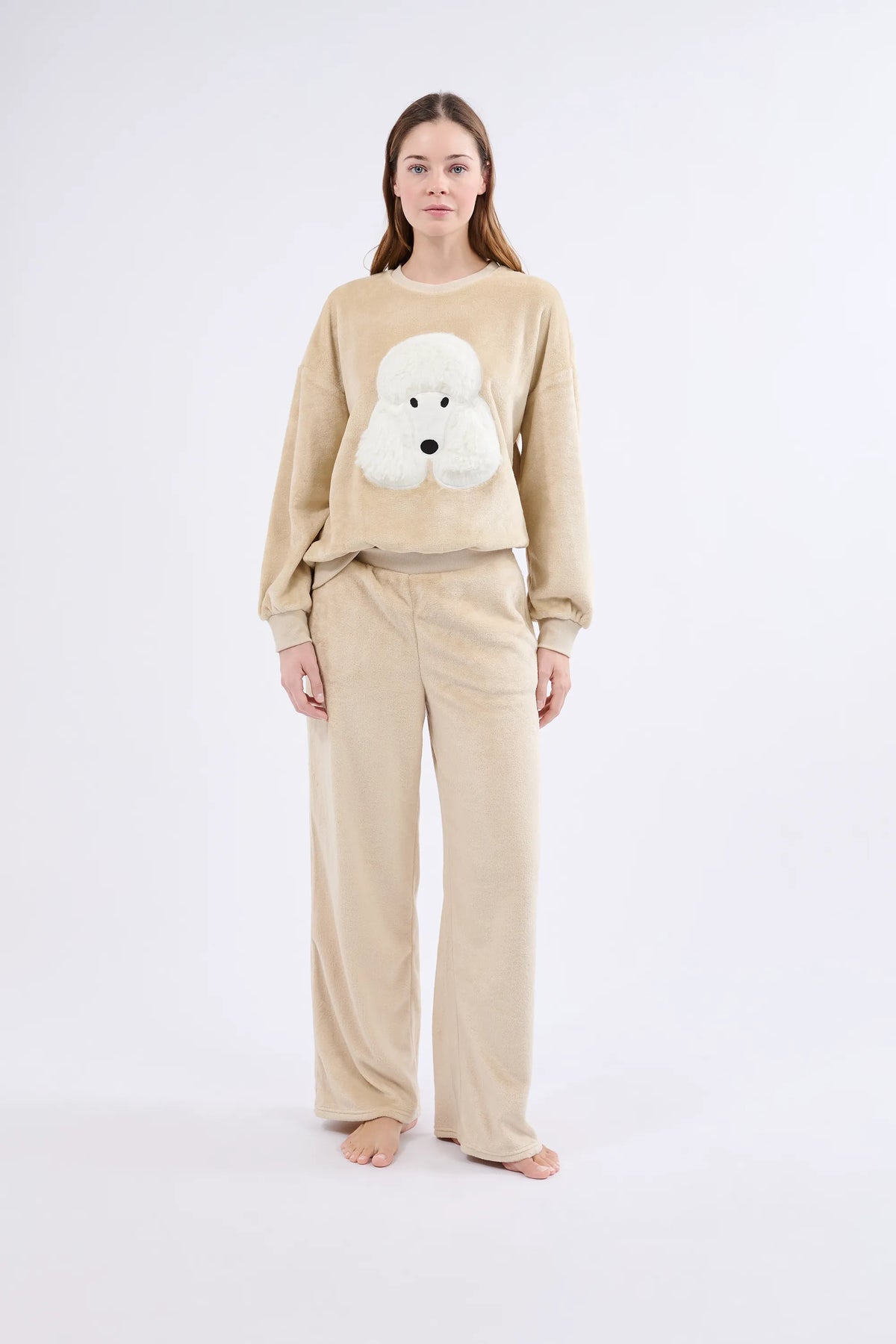BEIGE