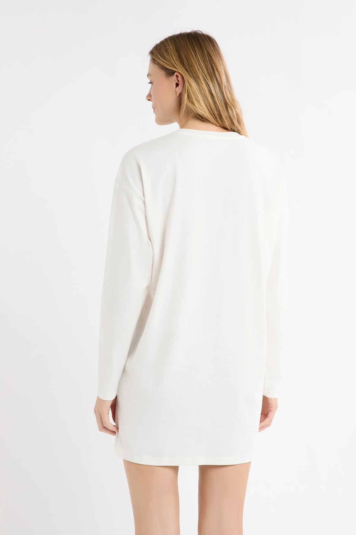 OFF-WHITE