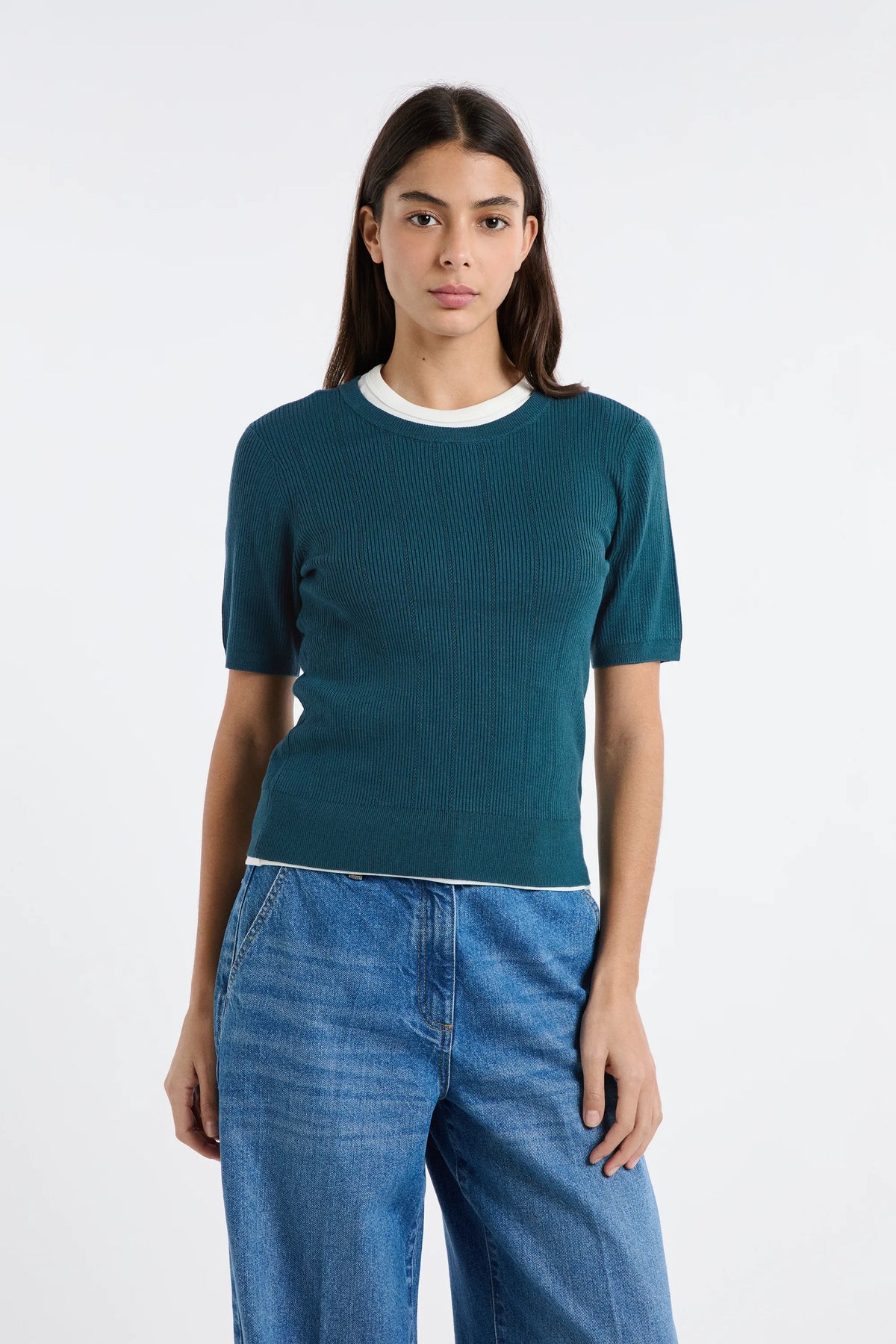 TEAL GREEN