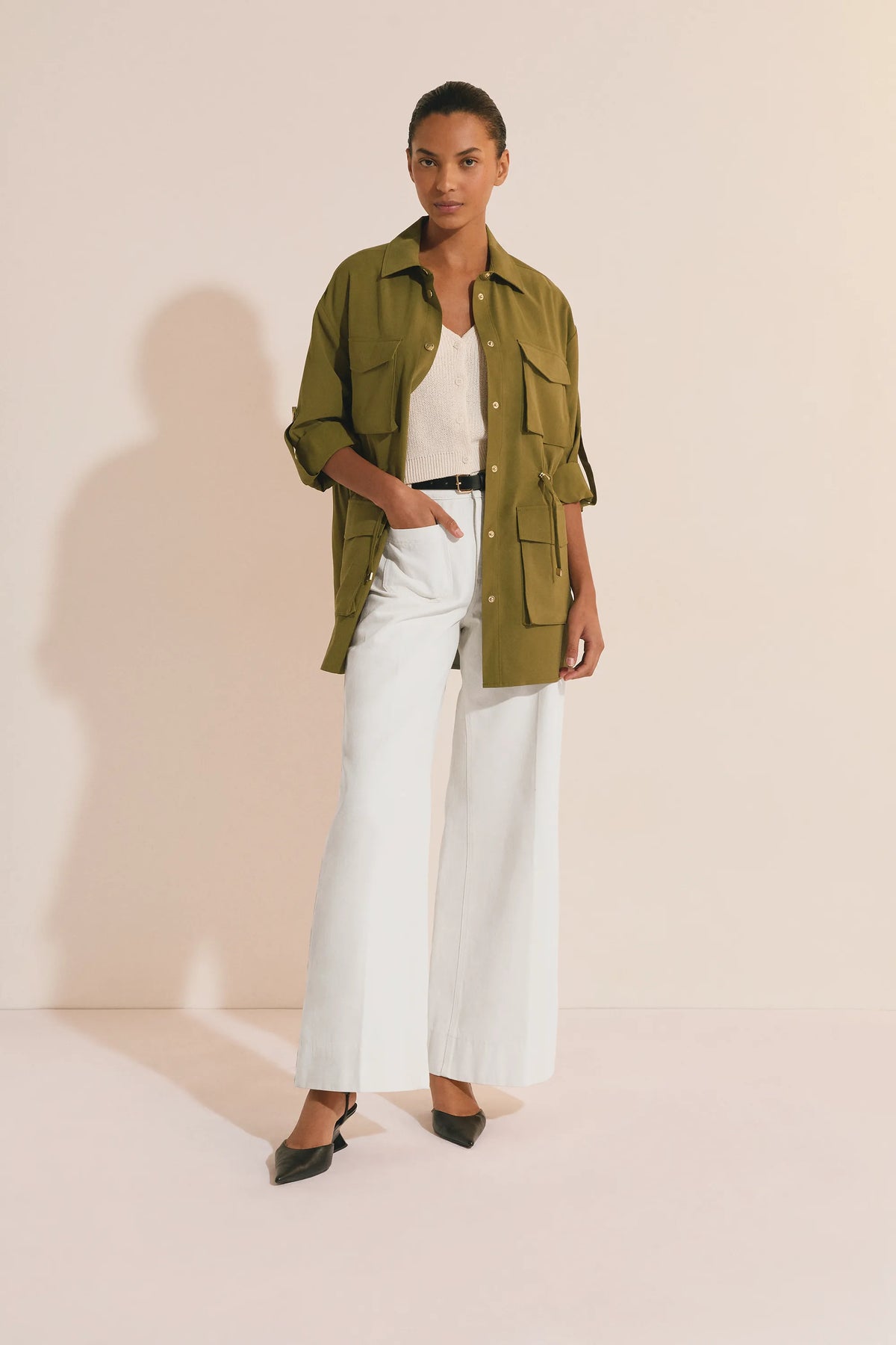 GREEN