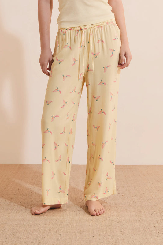 PALE YELLOW