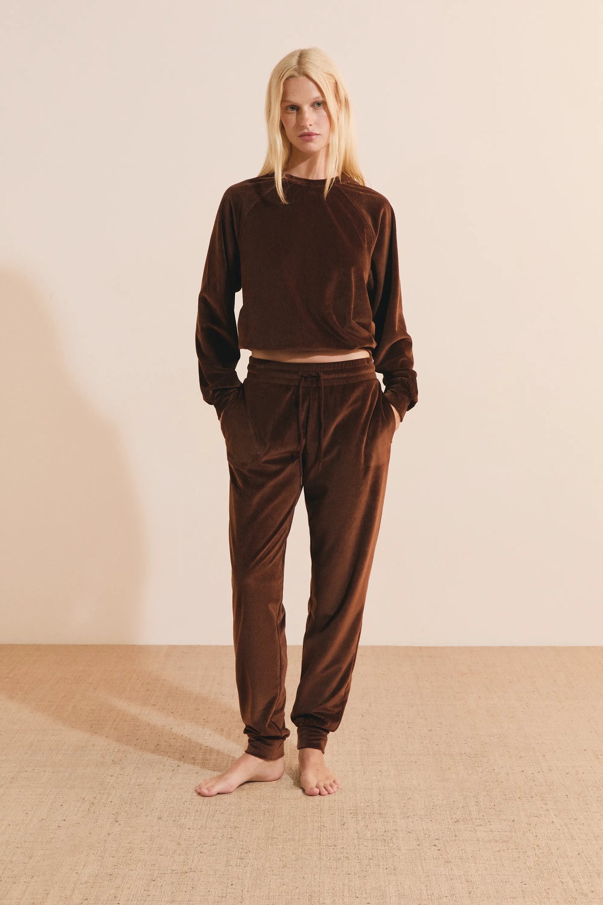 TAUPE