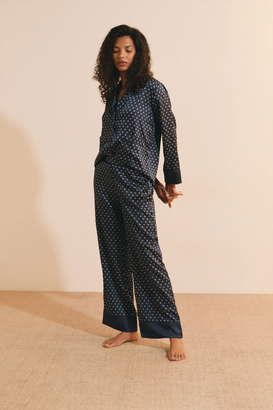 PRINT. NAVY BACKGR