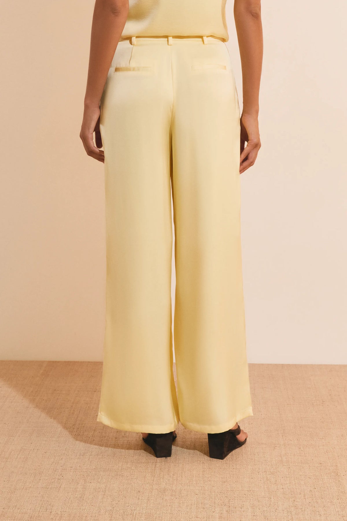PALE YELLOW
