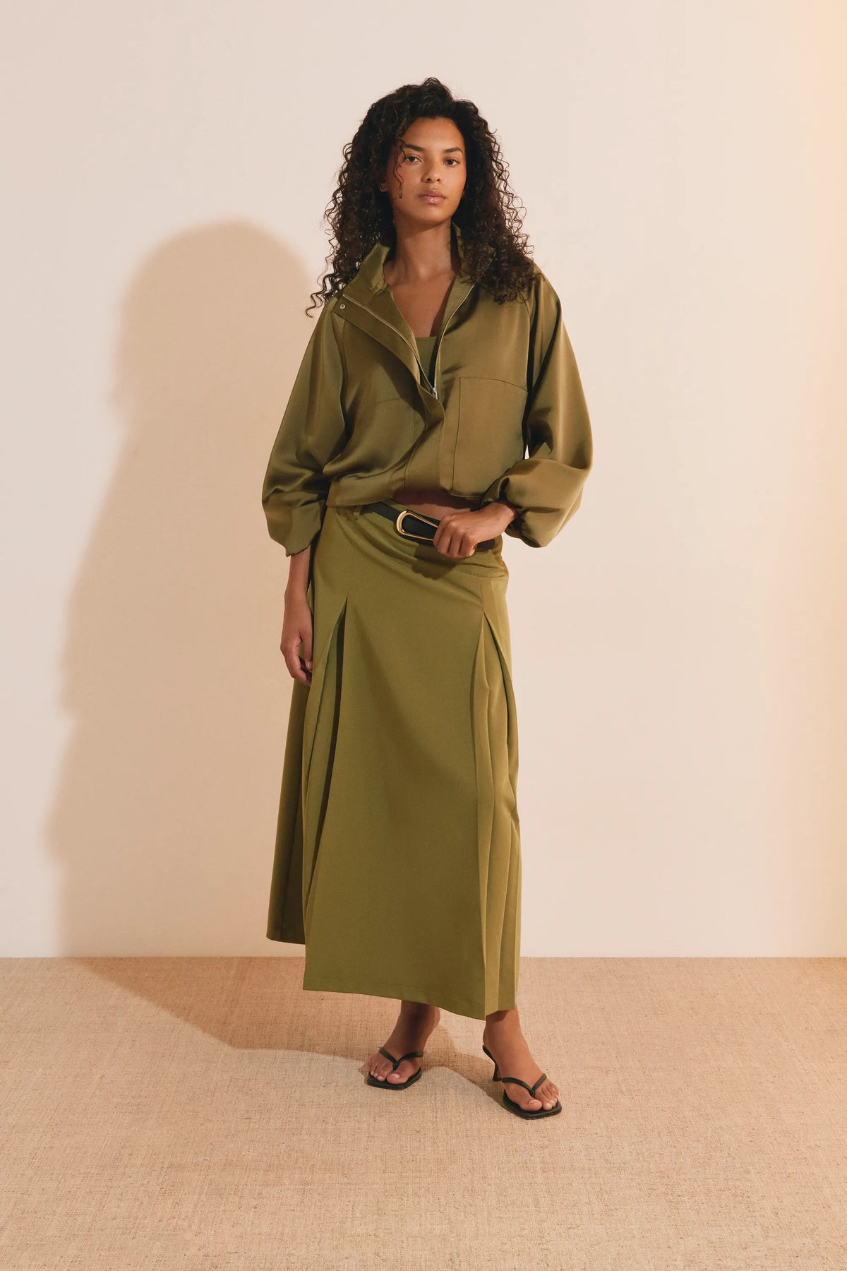 KHAKI