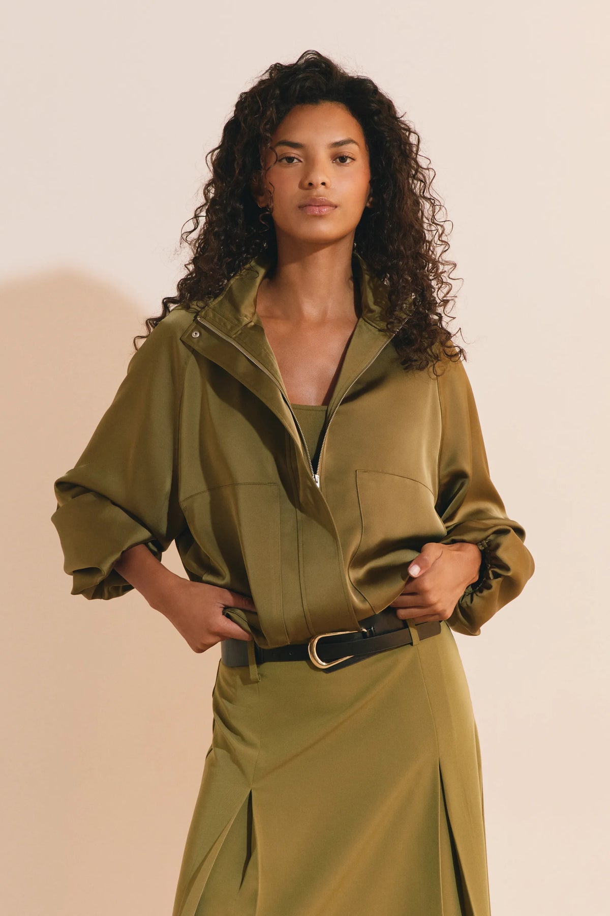 KHAKI