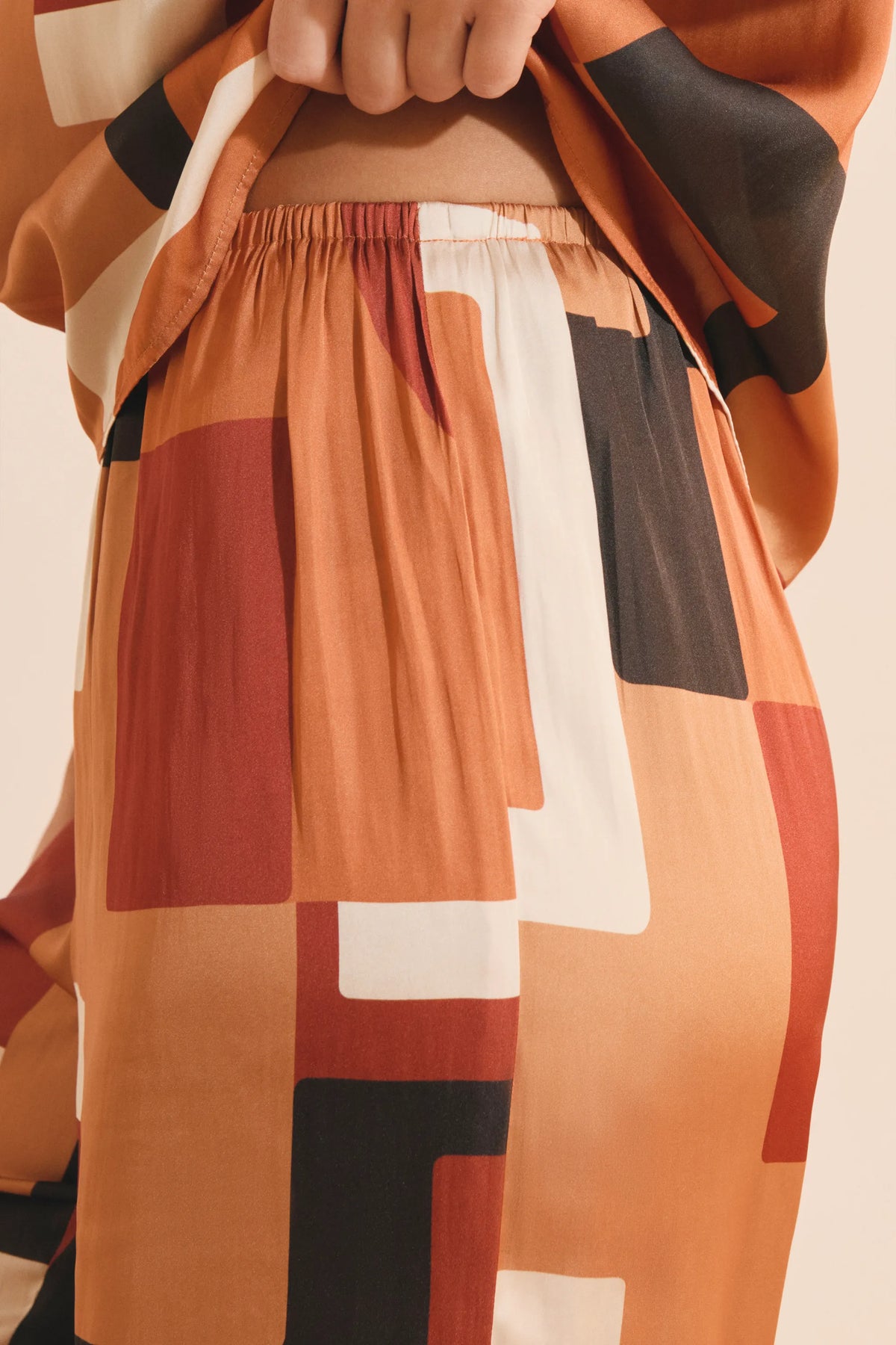 PRINT. BROWN BACKGR