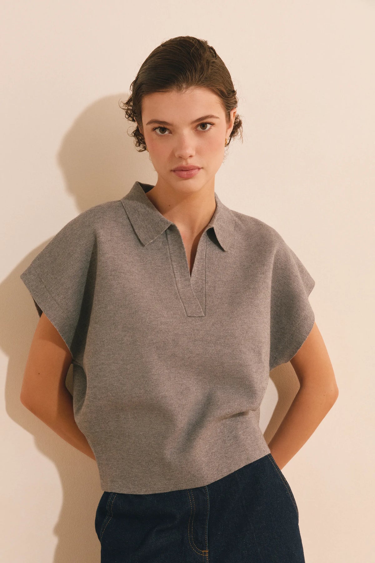 LIGHT GRAY