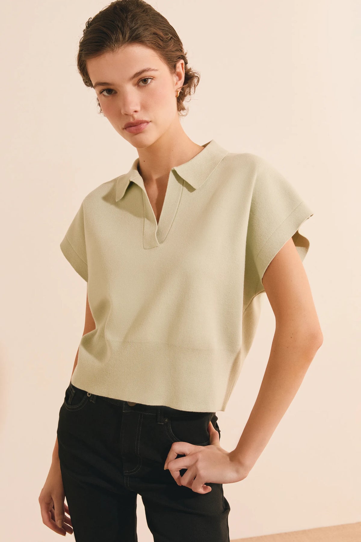 NILE GREEN