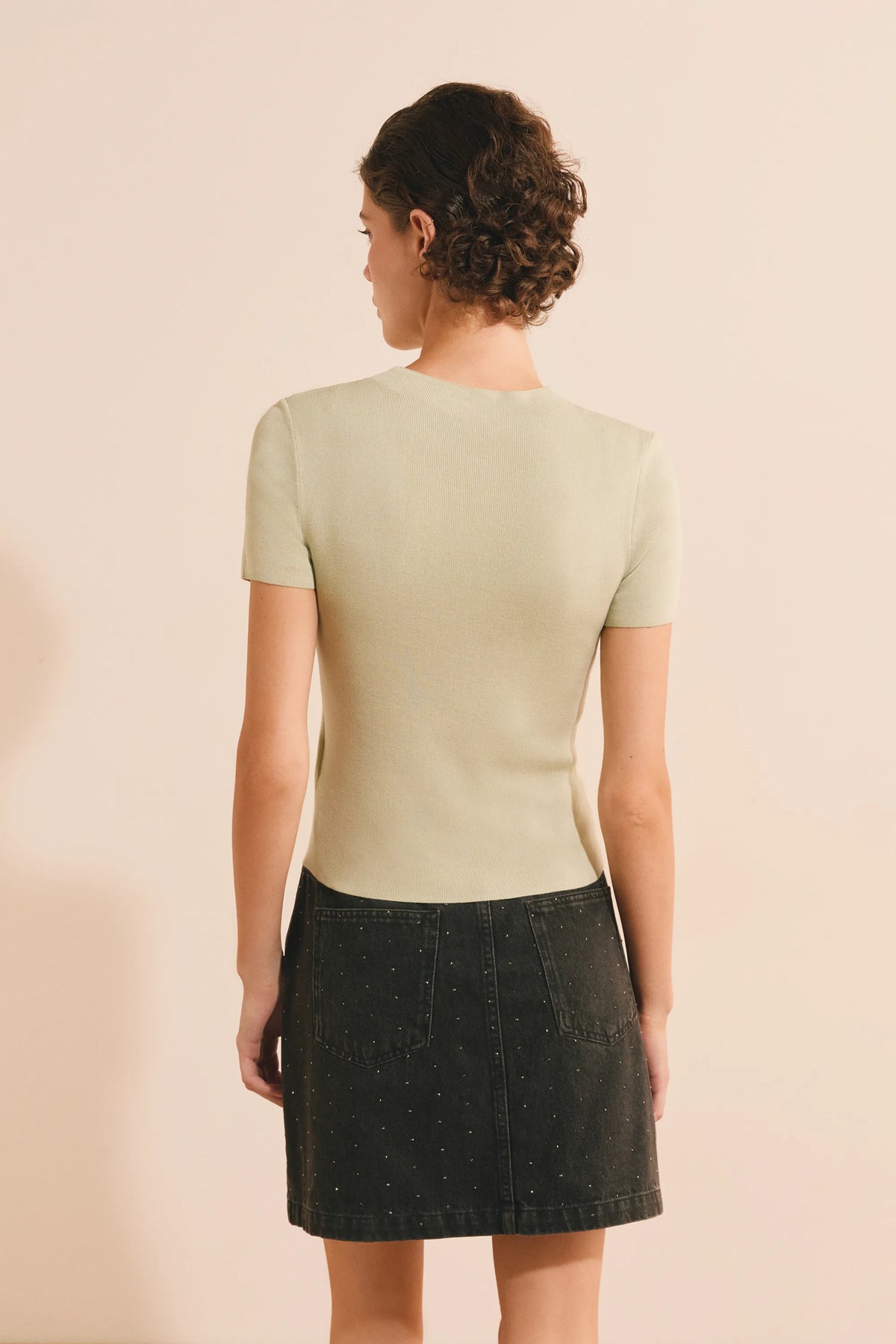 NILE GREEN