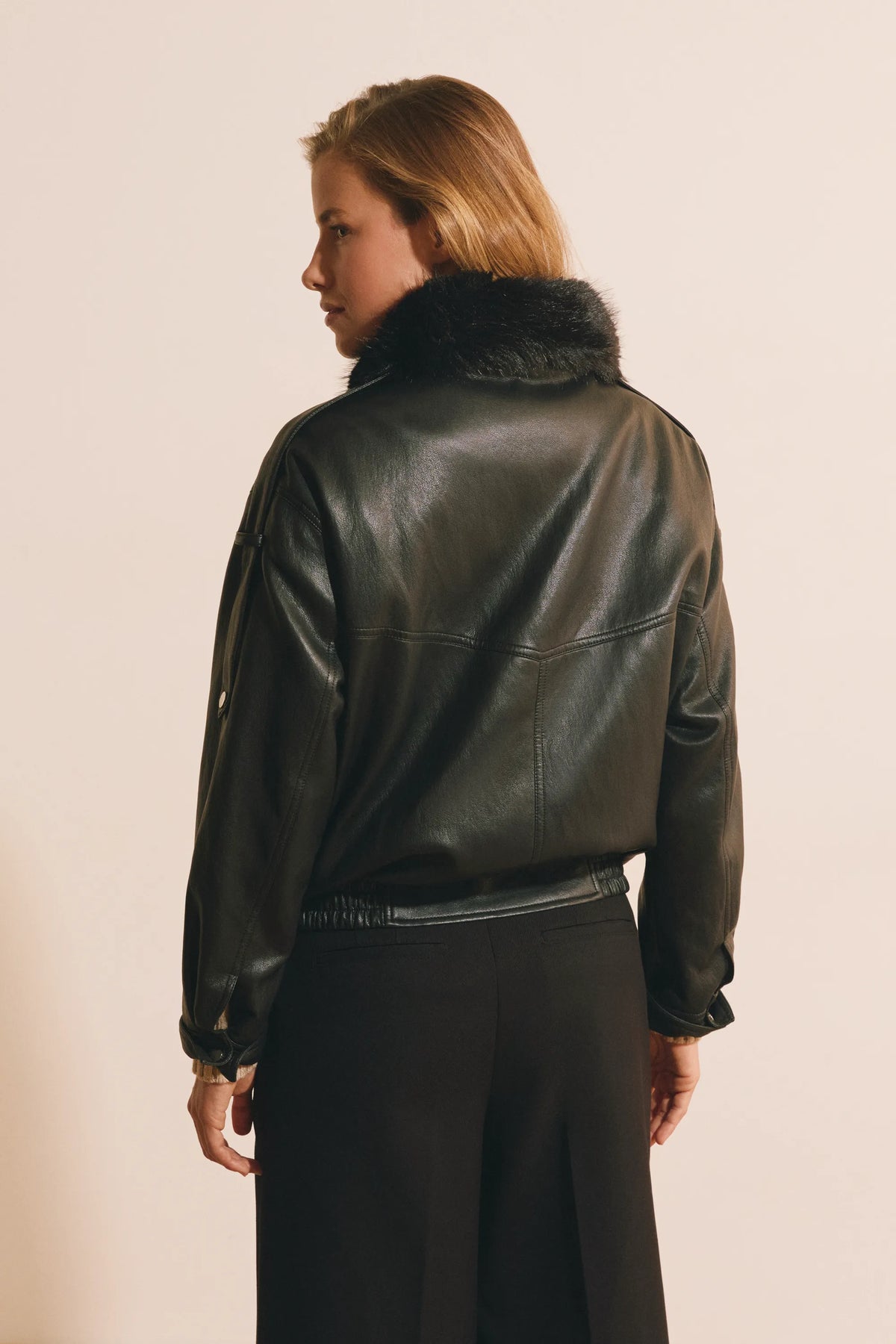 NOIR