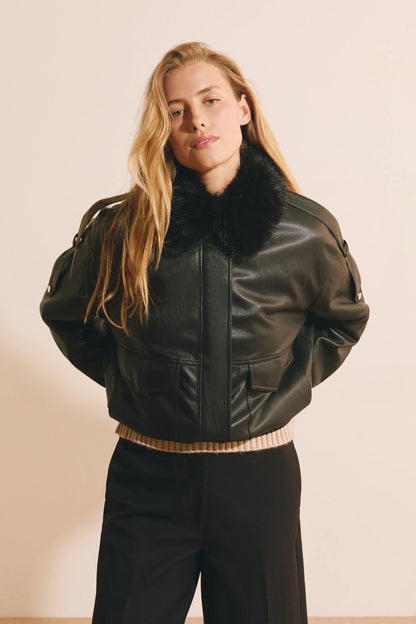 NOIR