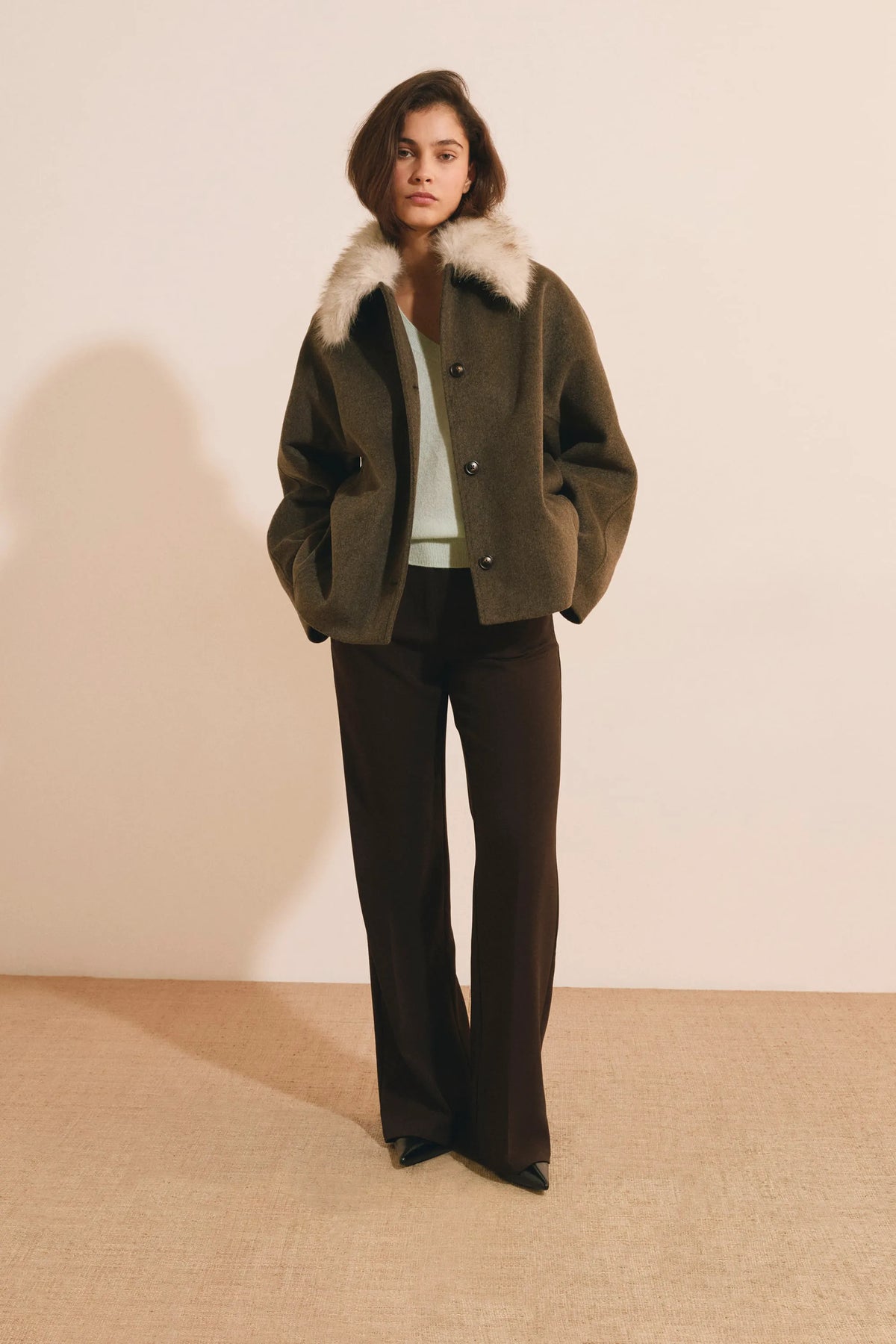 TAUPE