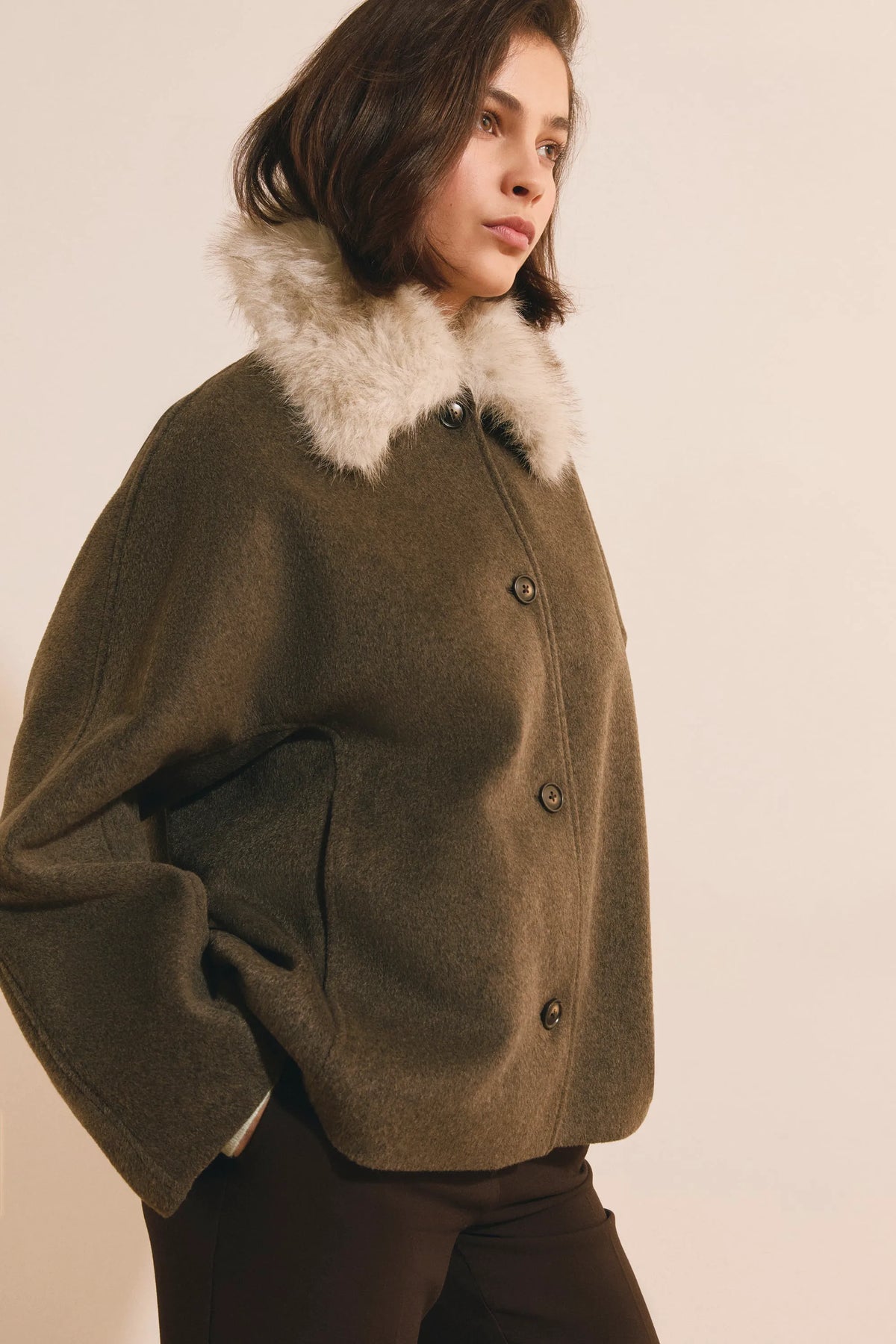 TAUPE